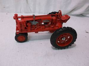 lot 53 image: ERTL
