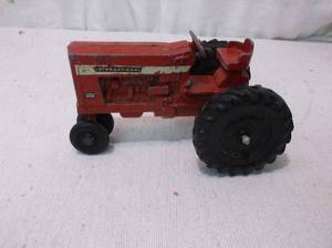 lot 54 image: ERTL