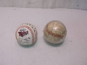 lot 128 image: Collectible