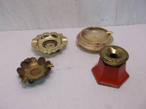 lot 135 image: AntiqueVintage