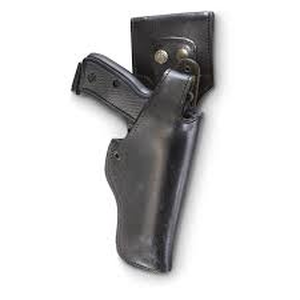 lot 43 image: Sportsman 226