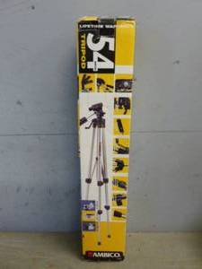 lot 70 image: Tri-Pod
