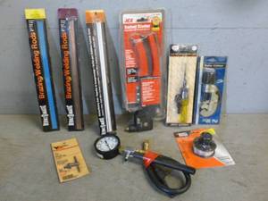 lot 123 image: New Tools