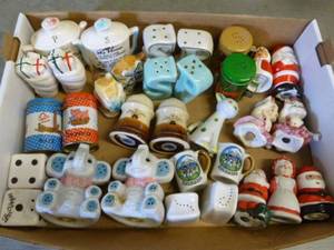 lot 143 image: Salt & Pepper Shaker Sets