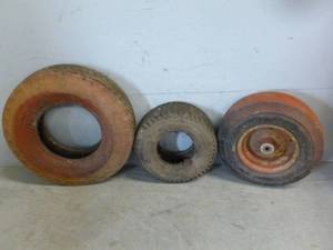 lot 161 image: Tires