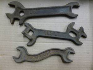lot 195 image: Antique Tools