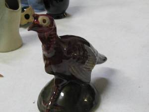 lot 30 image: Rosemeade Pottery Turkey Figurine