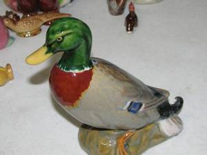 lot 37 image: Rosemeade Pottery Mallard Duck figurine