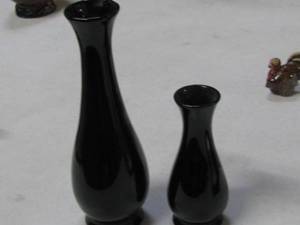 lot 51 image: Rosemeade Pottery Black Vases
