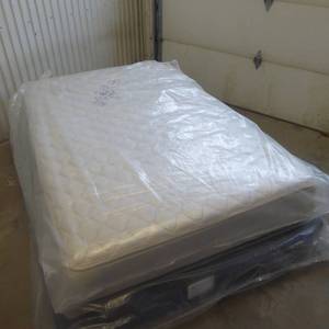 Dream Solutions Pillow Top 12 Double Sided Full Mattress