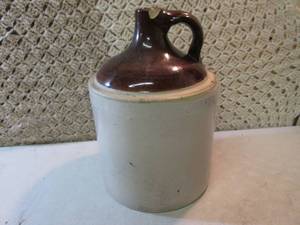 lot 16 image: Vintage Crock Jug 9 W x 13 12 H ...