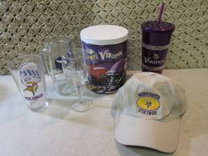 lot 27 image: Minnesota Vikings Cap and Other Mis...