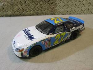 lot 46 image: Die Cast Race Car 8 14 Long  FS...