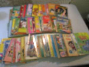 lot 51 image: Large Lot of Vintage Kids Books  CS...
