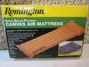 lot 65 image: Remington Single Deluxe Pillowed Ca...