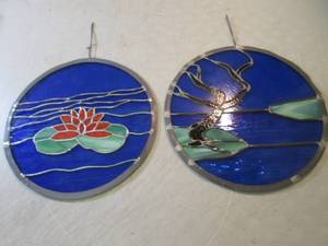 lot 98 image: Large Stain Glass Sun Catchers 12 1...