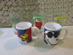 lot 119 image: Peanuts Cups and Glasses  D-3...