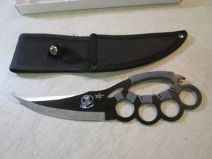 lot 168 image: 10 Knuckle Knife with Sheath New  ...