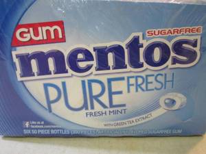 lot 217 image: 6 Containers of Mentos Pure Fresh M...
