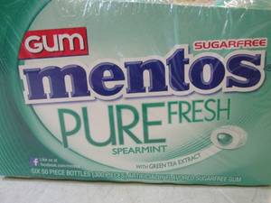 lot 218 image: 6 Containers of Mentos Pure Fresh S...