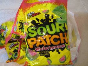 lot 226 image: 8 Bags of Sour Patch Kids Watermelo...