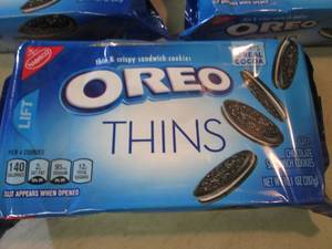 lot 251 image: 3 Packs of Oreo Thins Cookies Best ...