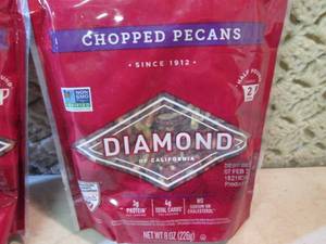 lot 257 image: 2 Bags of Diamond Chopped Pecans Be...