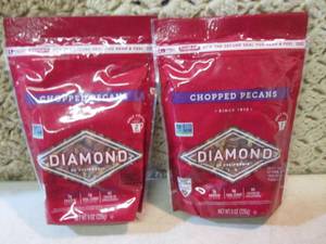 lot 258 image: 2 Bags of Diamond Chopped Pecans Be...