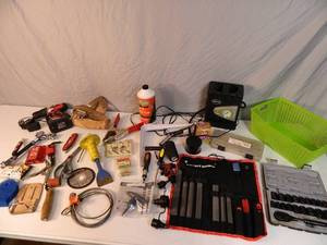 lot 74 image: Assorted Tools and Shop Equipment