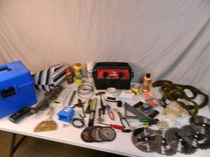 lot 75 image: Tools and Shop Supplies