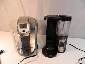 lot 115 image: Kuerig and Ninja Coffee Makers