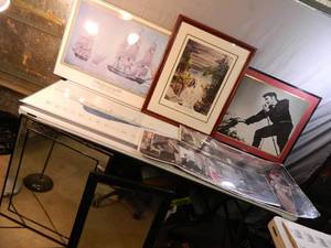 lot 169 image: Pictures and Mirrors