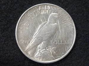 1922 D Peace Silver Dollar...