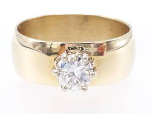 lot 2 image: High Grade .66 CT Diamond Solitaire Estate Ring in 14k Yellow Gold