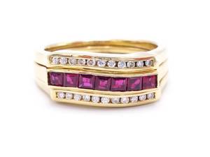 lot 8 image: Beautiful Interchangeable Diamond, Natural Emerald, Natural Ruby, and Natural Sapphire Estate Ring in 18k Yellow Gold