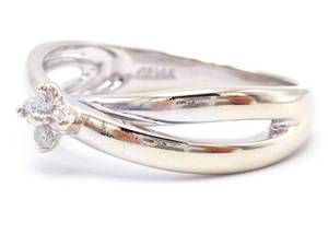 lot 33 image: Lovely Diamond Estate Ring in 14k White Gold