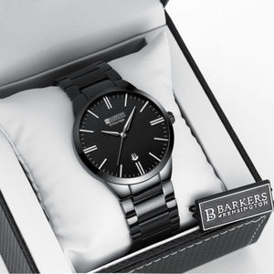lot 127 image: Barkers of Kensington Entourage Silver Timepiece