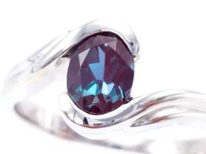 lot 5 image: Superb .80 CT Color Changing Alexandrite Estate Ring in 14k White Gold