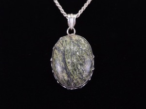 .925 Sterling Silver Tree Agate Cabochon Pendant Necklace