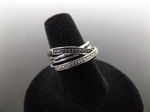 .925 Sterling Silver Diamond Accented Ring Size 6.5