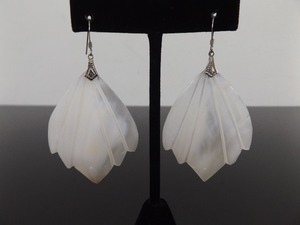 .925 Sterling Silver Mother of Pearl Leaf Dangle Hook Earrings