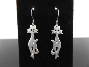 .925 Sterling Silver Funny Cat Dangle Hook Earrings