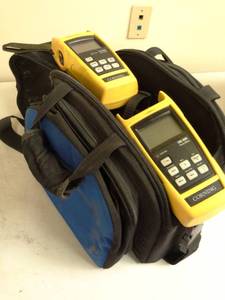 lot 115 image: Corning Cable Systems Power Meter OM-400R, Light Source OS-400R, Loss Tester OTS-400, User Guide, Carry Bag