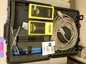 lot 123 image: Siemon Multitest Cable Tester MT-5000, Accessories, Case