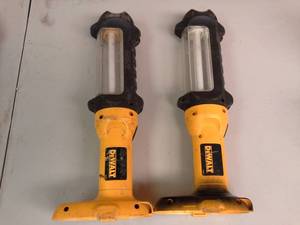 lot 131 image: Lot of (2) DeWalt 18VDC Cordless Fluorescent Area Light DC527