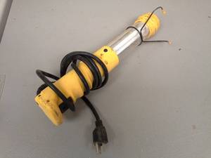 lot 133 image: Fluorescent Area Light