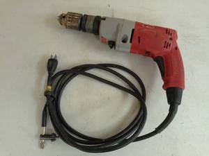 lot 134 image: Milwaukee 12in. Magnum Hammer Drill