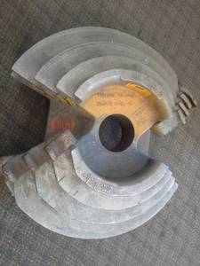 lot 165 image: Greenlee 12in.-1-14in. EMT Pipe Bender Shoe