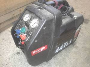 lot 505 image: Dayton Refrigerant Recovery System 4UKV9