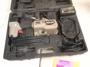 lot 550 image: Porter-Cable 12VDC Cordless 18GA Brad Nailer BN200V12